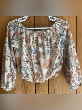 Flying Tomato Floral Peasant Blouse in Cream, Rust, Blue